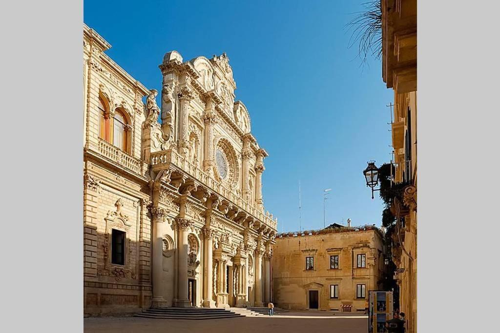 Designer Apartment Lecce Exterior photo