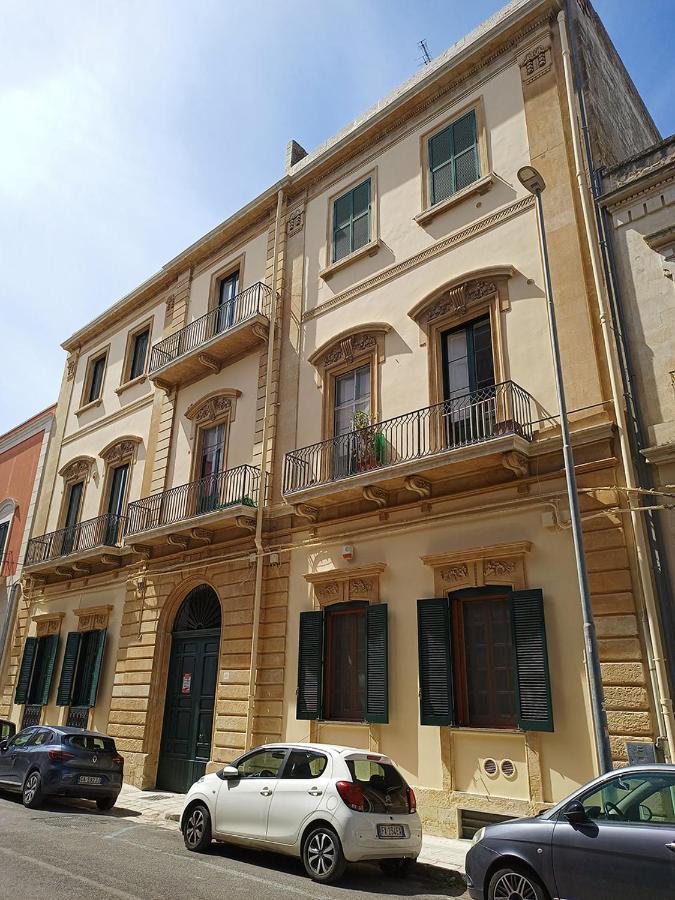Designer Apartment Lecce Exterior photo